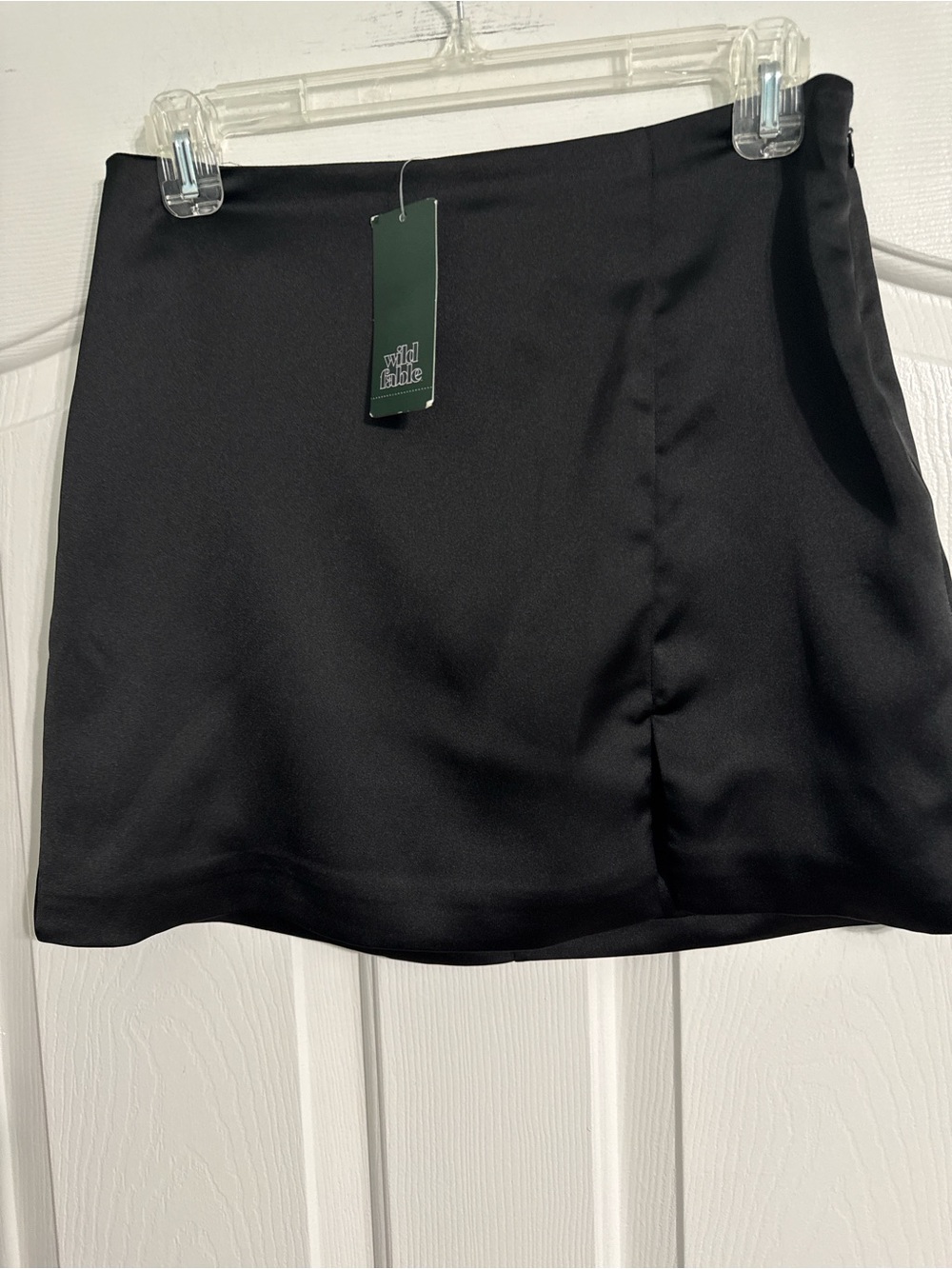 wild fable Black Mini Skirt with Clean A-Line Silhouette